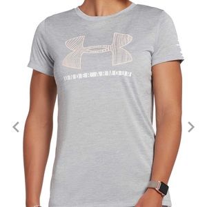 NWT Women’s UA loose fit gray Tee